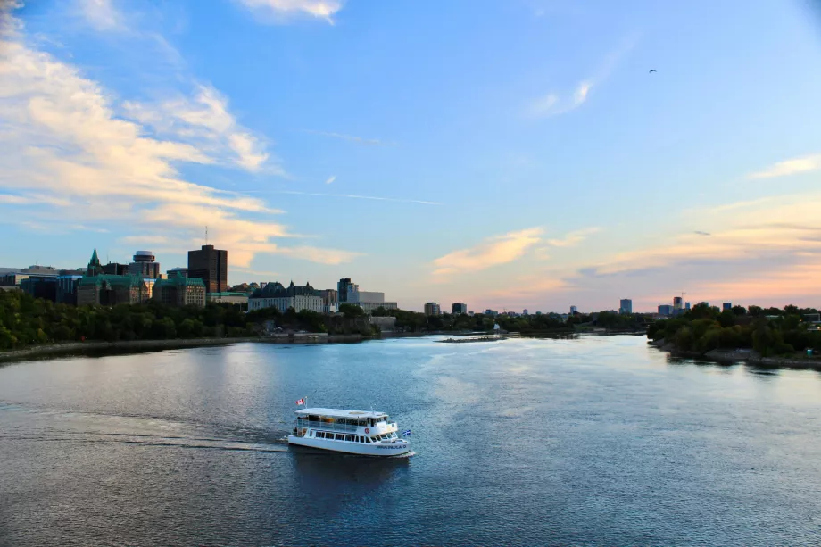 Ottawa Nehri Tekne Turları