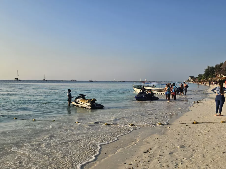 Nungwi, su sporları teklifi