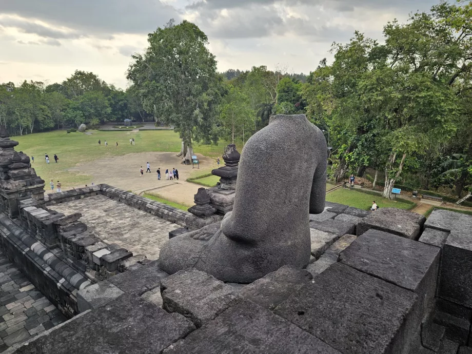 Başsız Buda, Borobudur Tapınağı