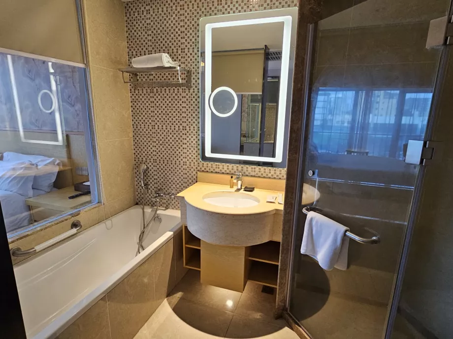 Transit otel