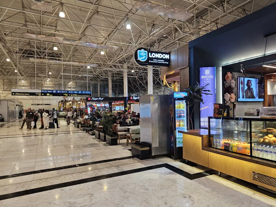 Transit alanındaki restoranlar