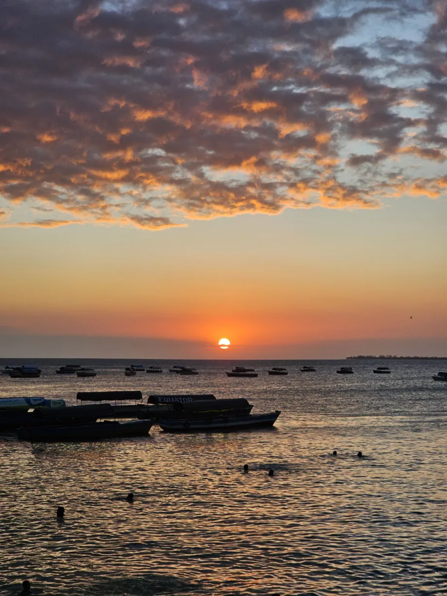 Forodhani mesire yerinden gün batımı