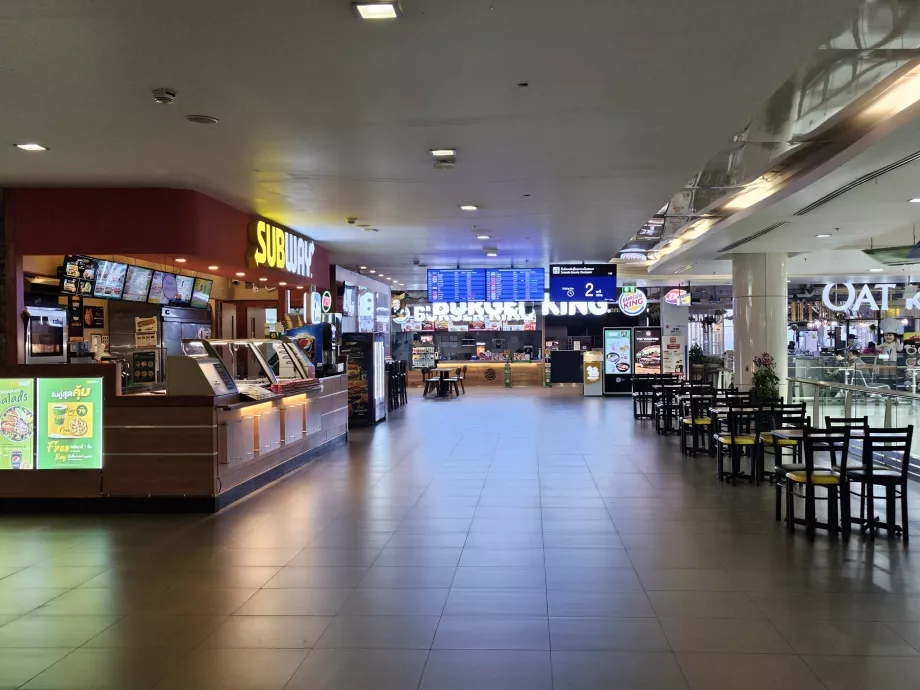 Subway Restaurant, ortak alan, iç hatlar terminali