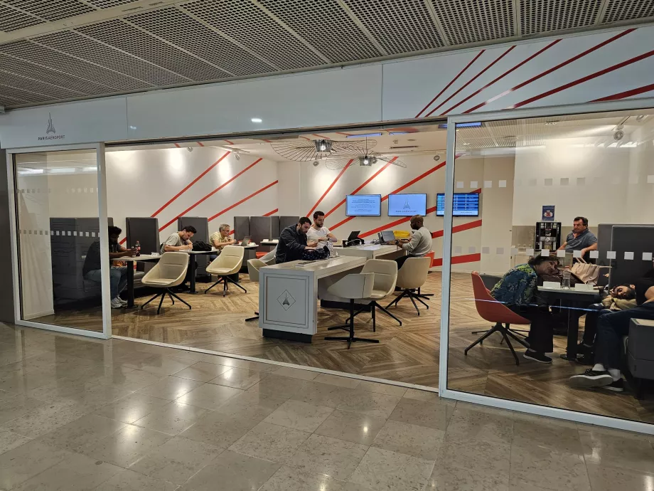 Transit Bölge, Terminal 3