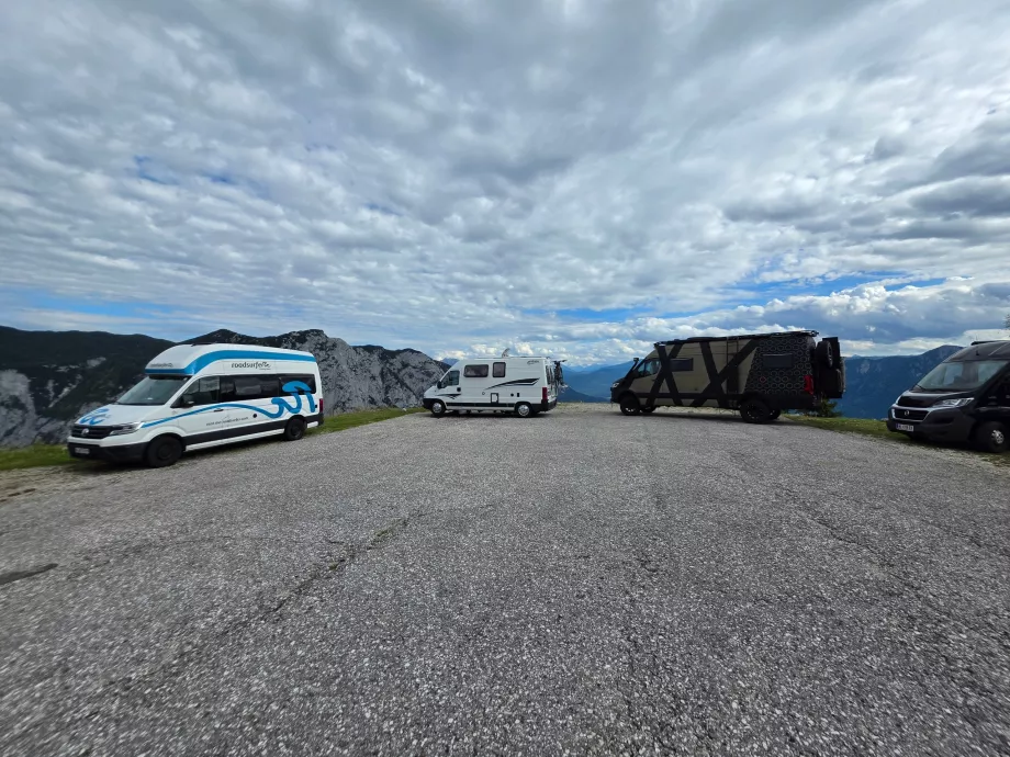 Karavan parkı