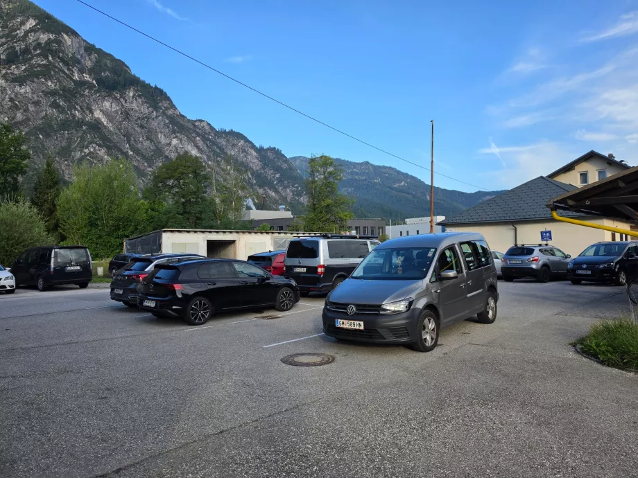 Tren istasyonundaki P+R otoparkı