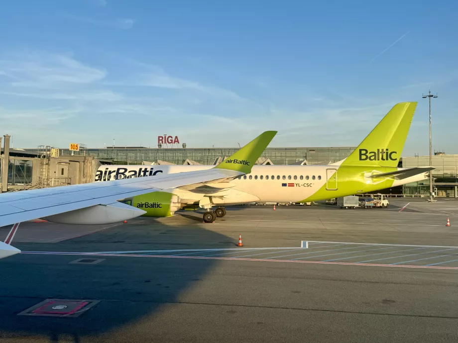 Riga RIX Havalimanı ve airBaltic
