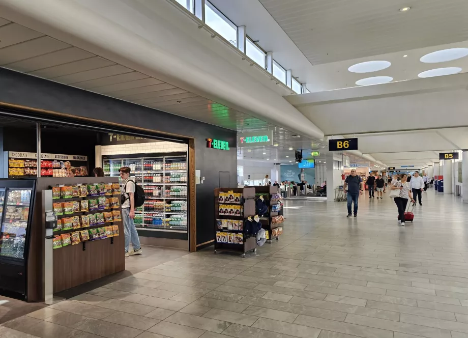 7Eleven transit bölgede