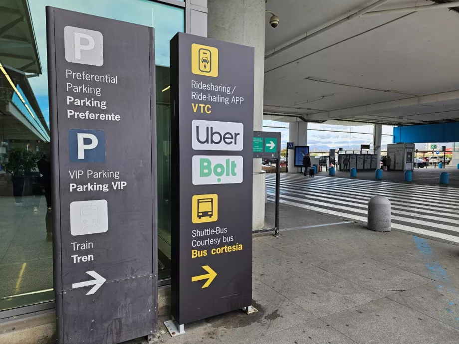 Uber ve Bolt alma noktalarına ulaşım talimatları