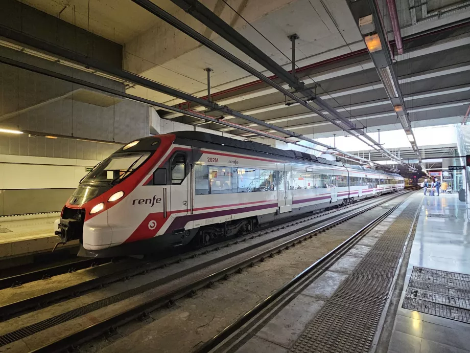 Málaga Havalimanı'ndaki tren