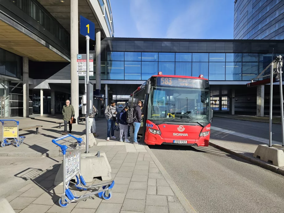 Märsta otobüs durağı