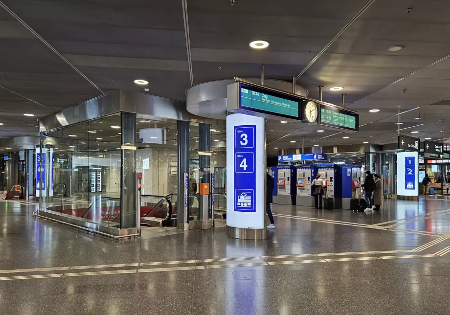 Tren peronlarına erişim