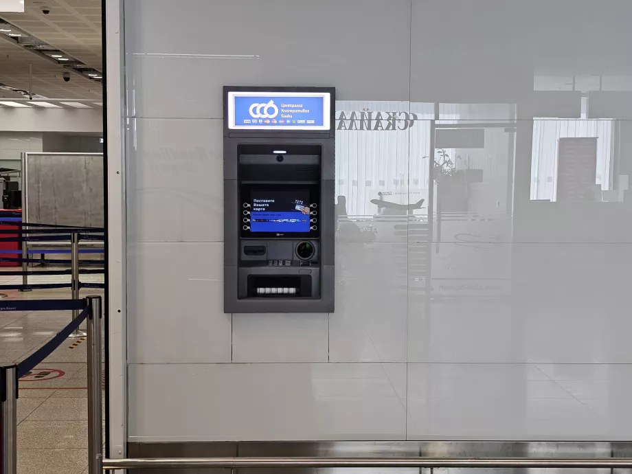 Güvenlik kontrol noktasında ATM
