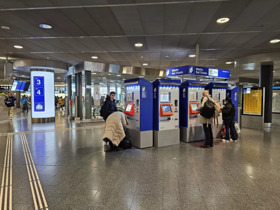 SBB + ZVV bilet makineleri