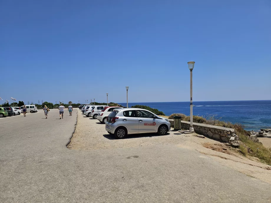 Kallithea Kaplıcalarında Otopark