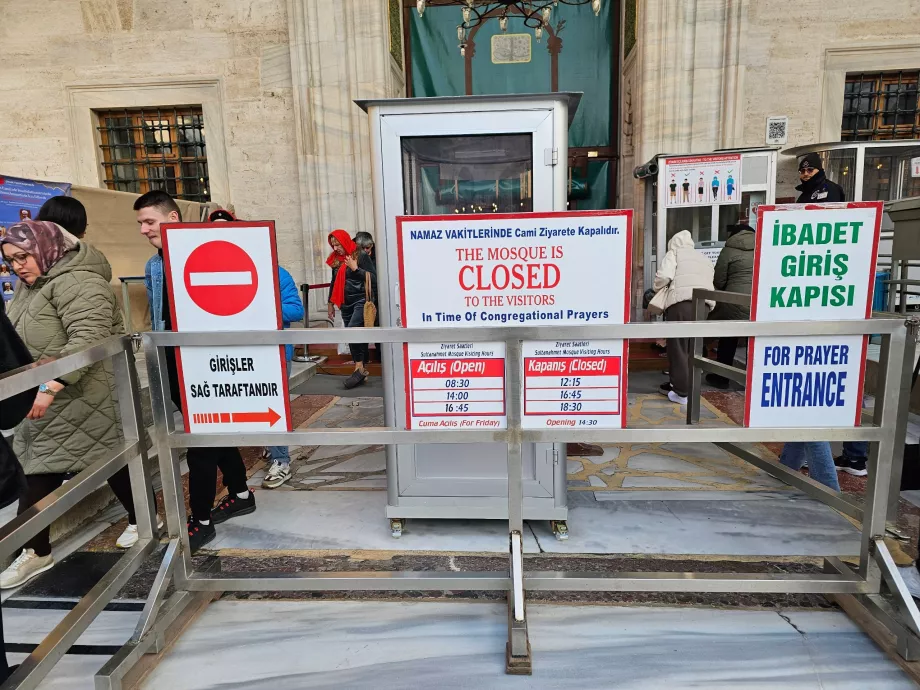 Sultanahmet Camii, çalışma saatleri