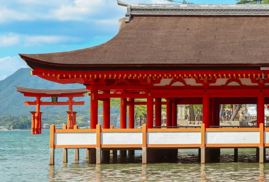 Itsukushima Tapınağı