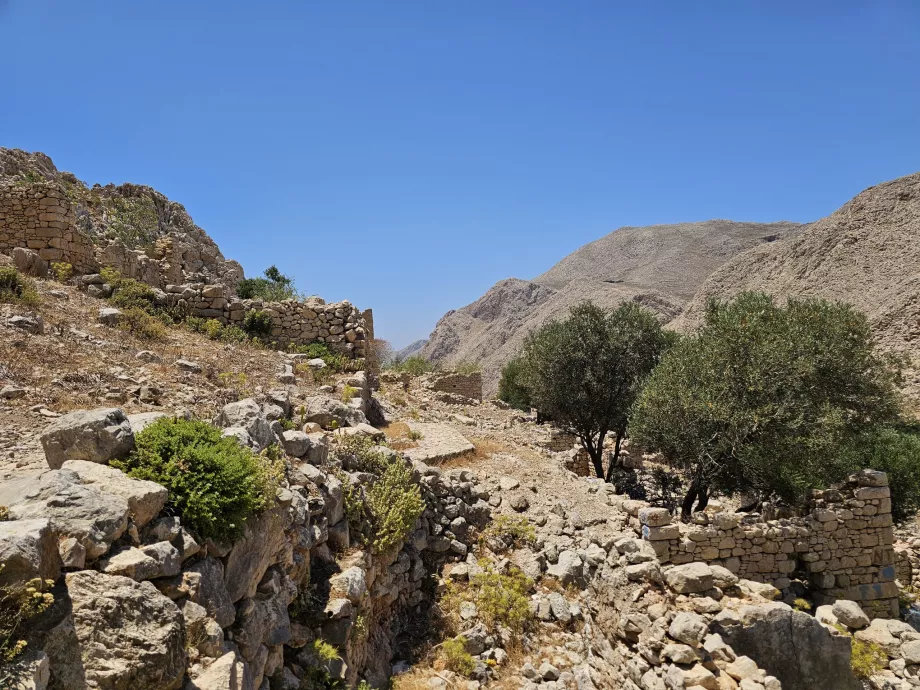 Chalki Kalesi'ne Yolculuk