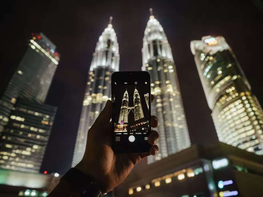 Detay Petronas Kulesi
