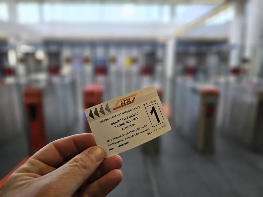 Toplu taşıma için kağıt bilet