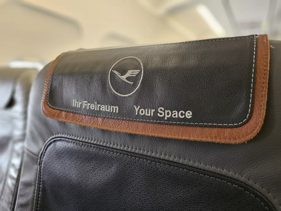 Ücretsiz orta koltuk