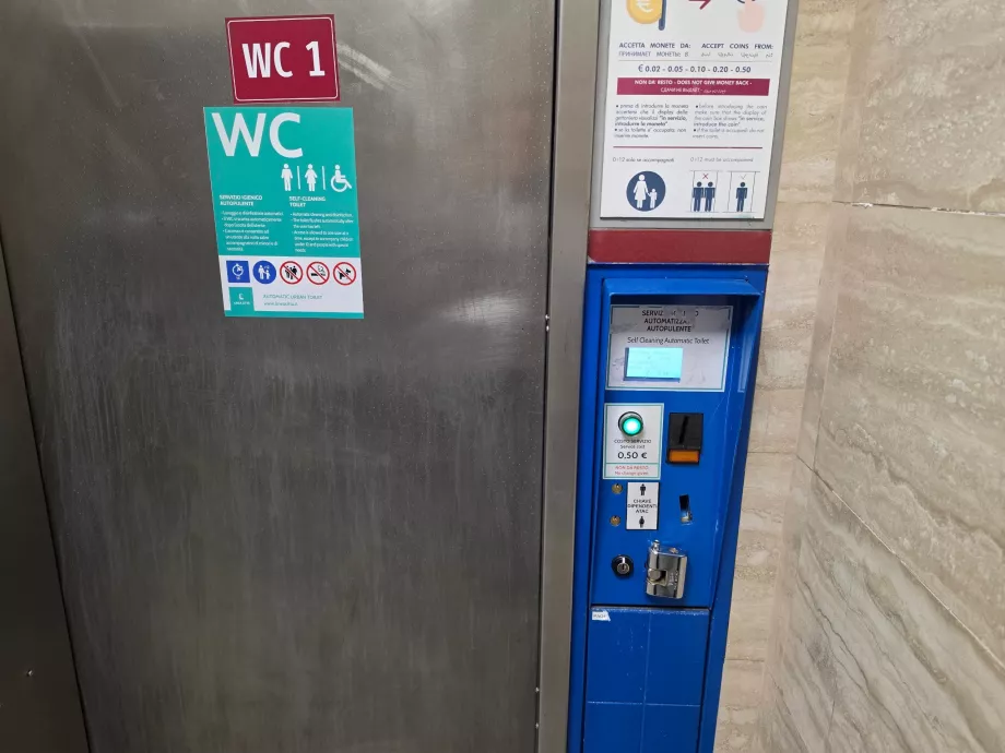 Metroda tuvalet için 50 sent
