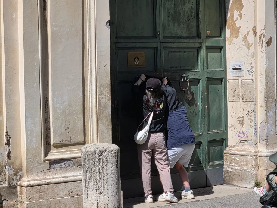 Aventine anahtar deliği kuyruğu