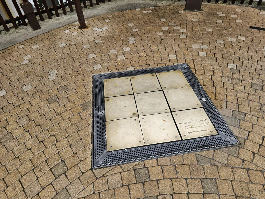 Küçük Ada, Ses Panosu