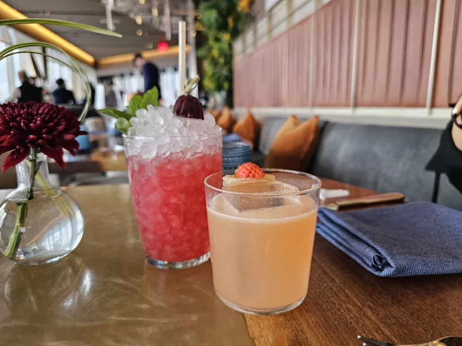 Peak Restaurant'ta Kokteyller