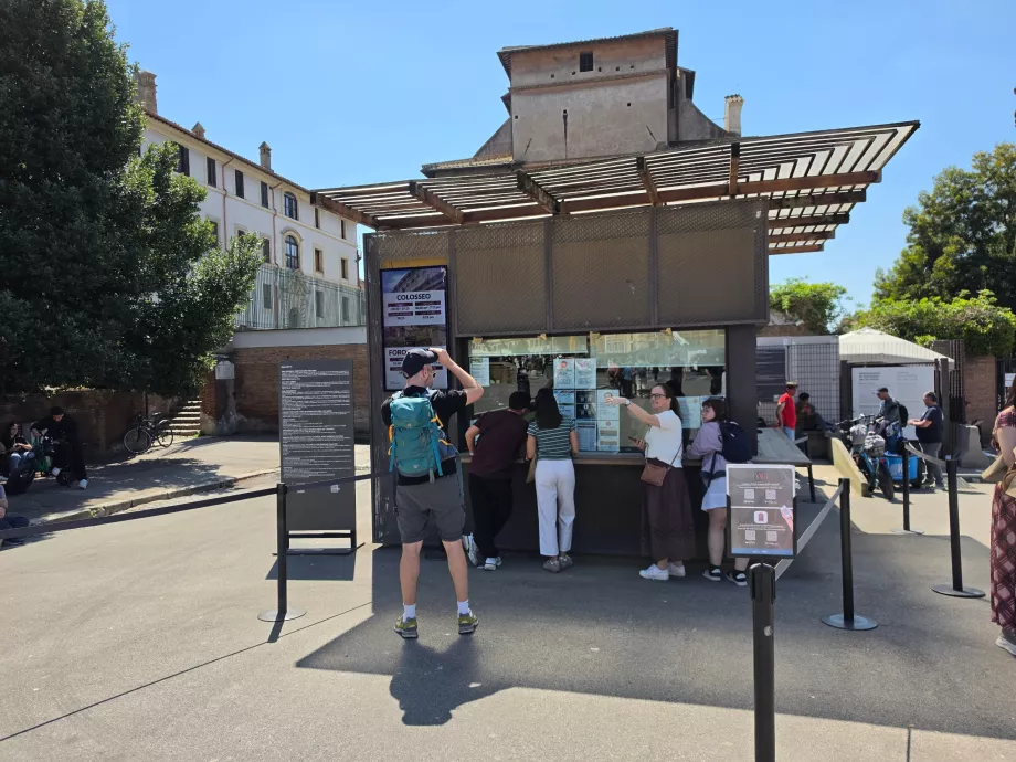 Vezne, Forum Romanum