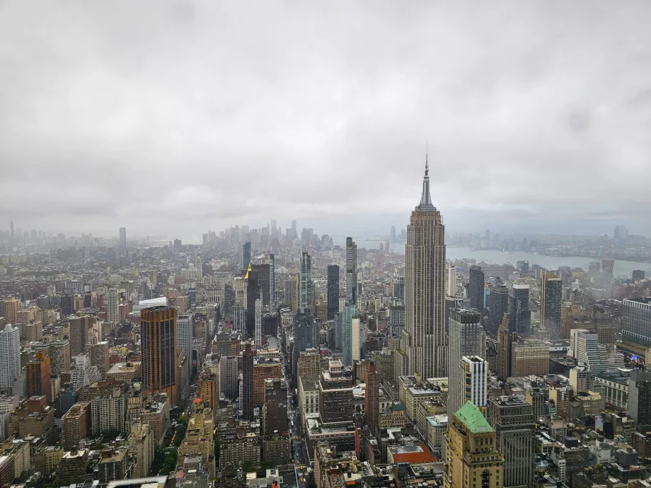Summit One Vanderbilt, Empire State Binası manzarası