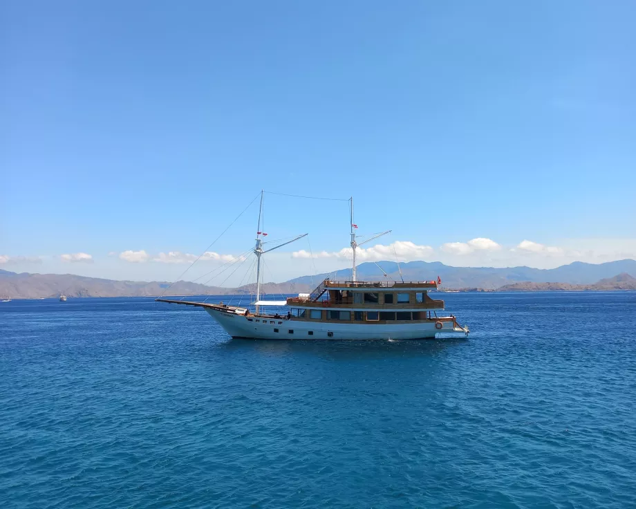Gemi seyahatleri, Komodo Adaları, Endonezya