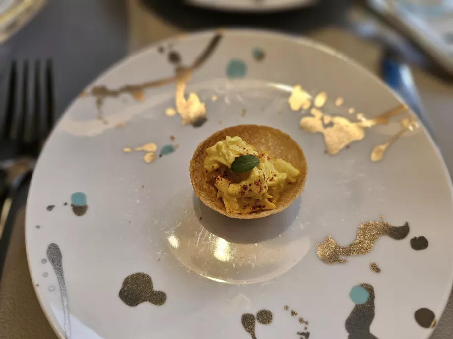 Mavi Kutu, tek atıştırmalık