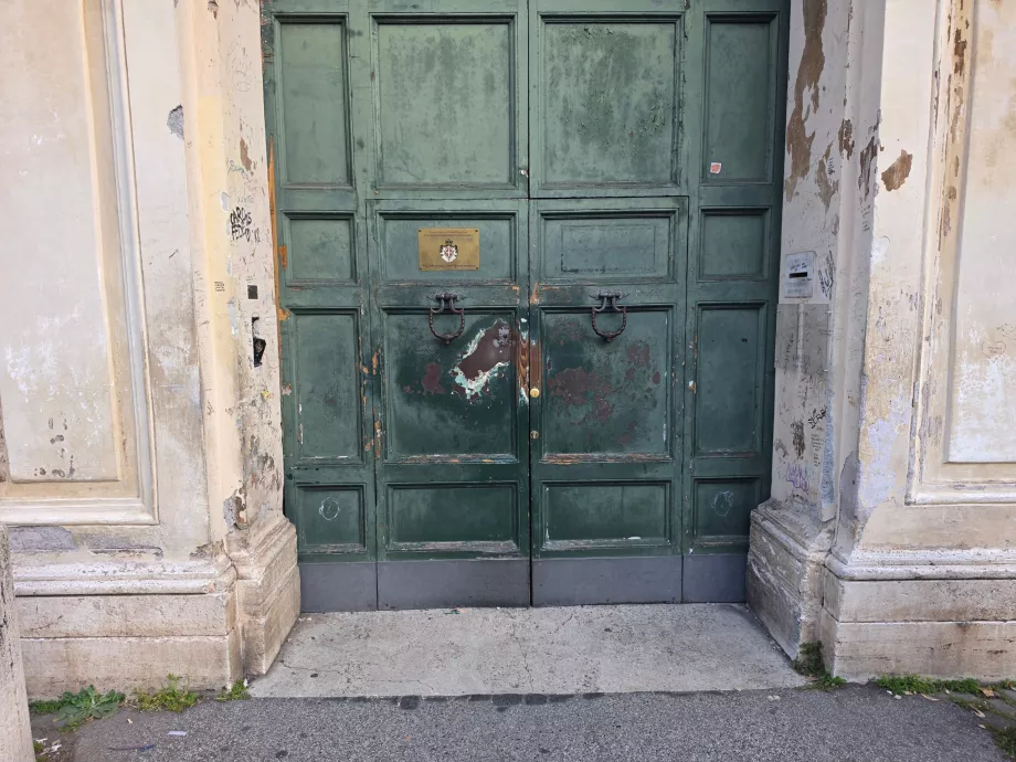 Aventine Anahtar Deliği