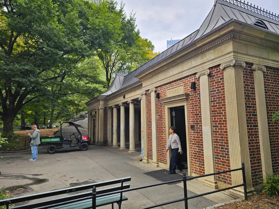 Central Park'ta umumi tuvaletler