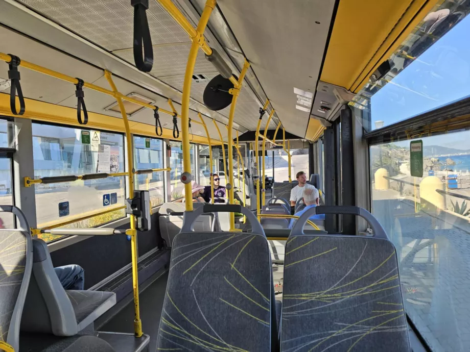 D.E.S. Roda otobüslerinin içi