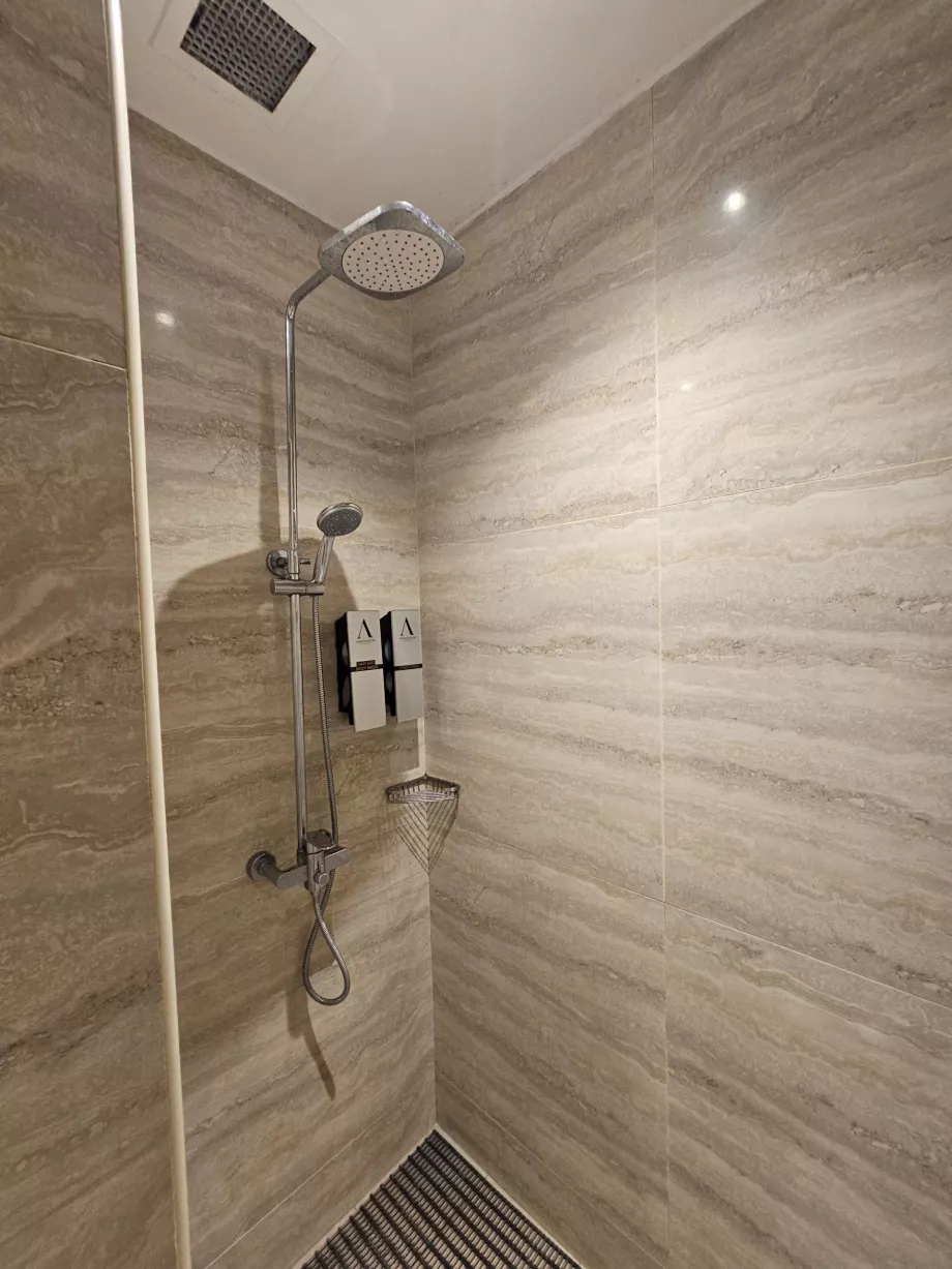 Singapur Havalimanı Bekleme Salonu