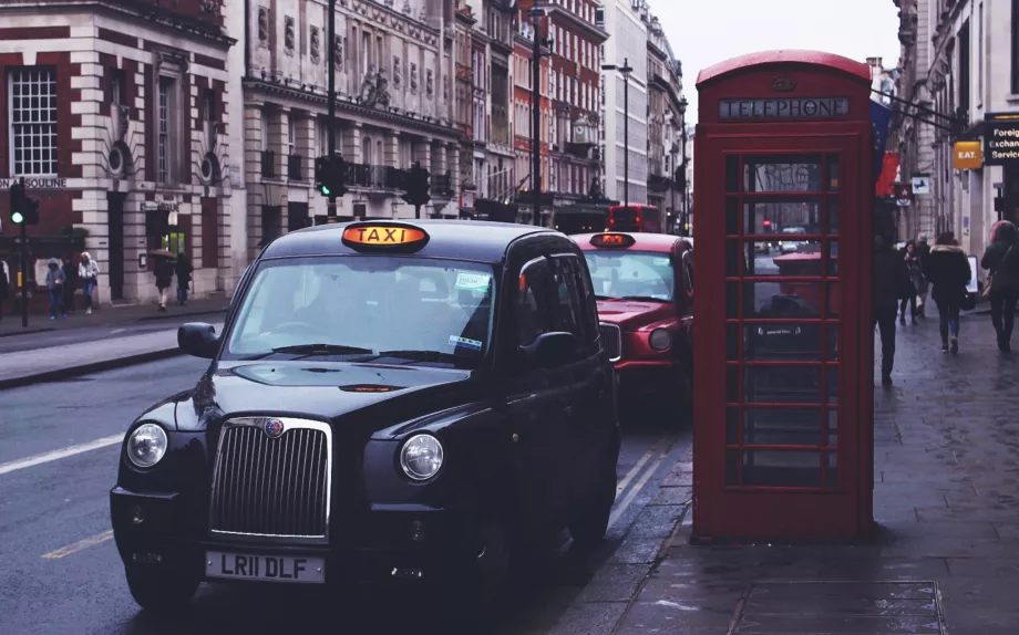 Londra Taksi