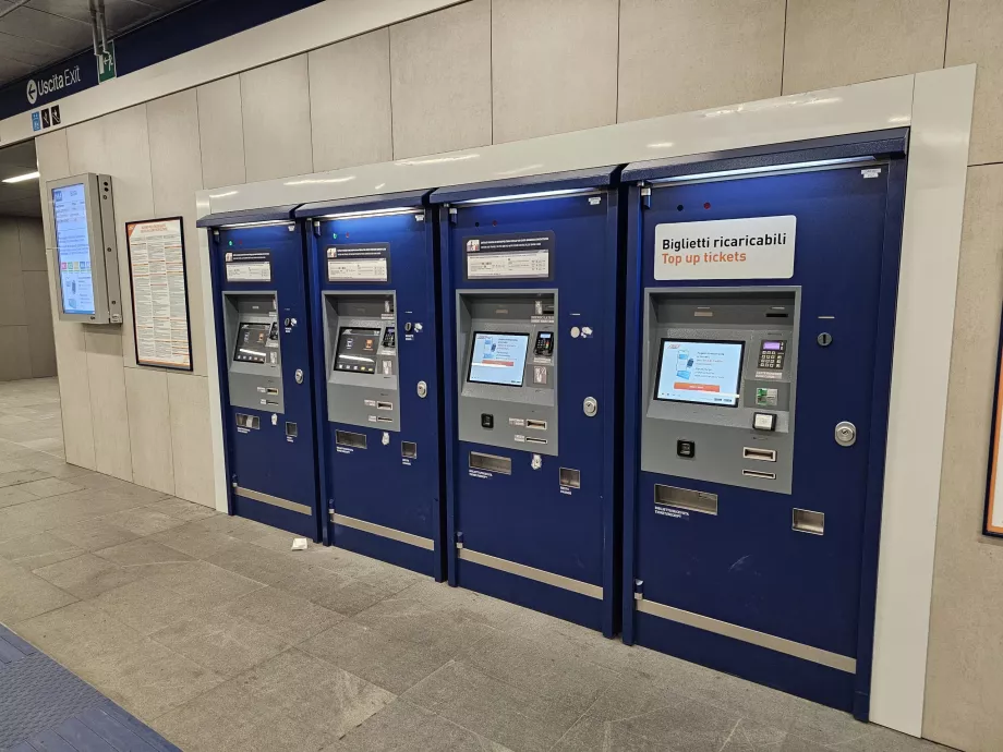 Metrodaki bilet makineleri