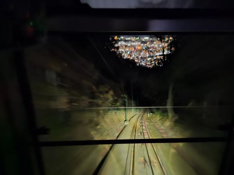 Maya teleferiğinde gece yolculuğu