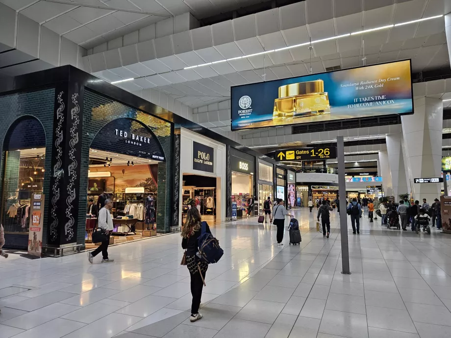 Mağazalar, transit geçiş, terminal 3