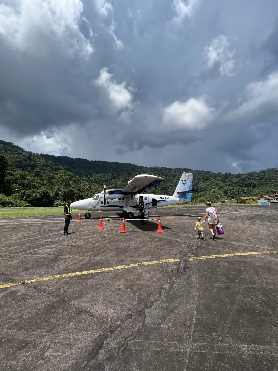 Tioman üzerinde SKS Airways