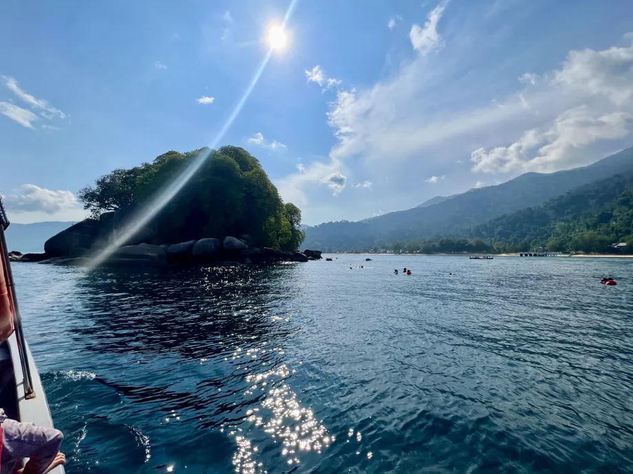 Renggis Adası'na tekne turu