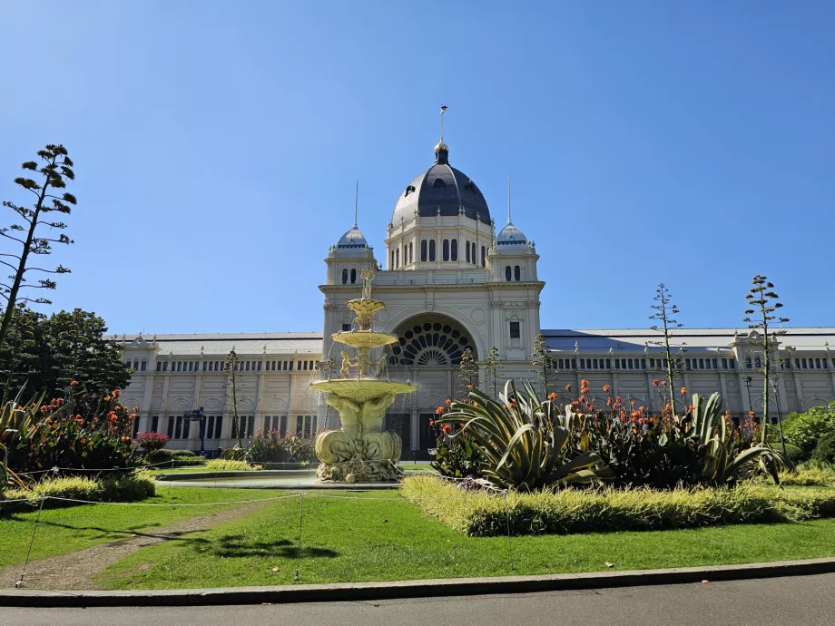 Kraliyet Sergi Binası