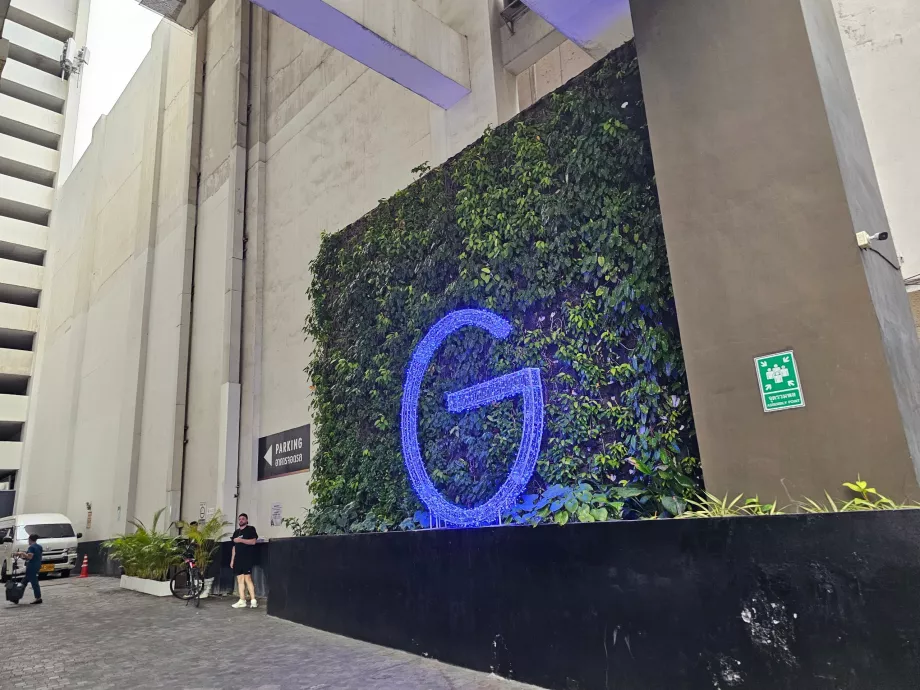 Hotel Pullman G işareti